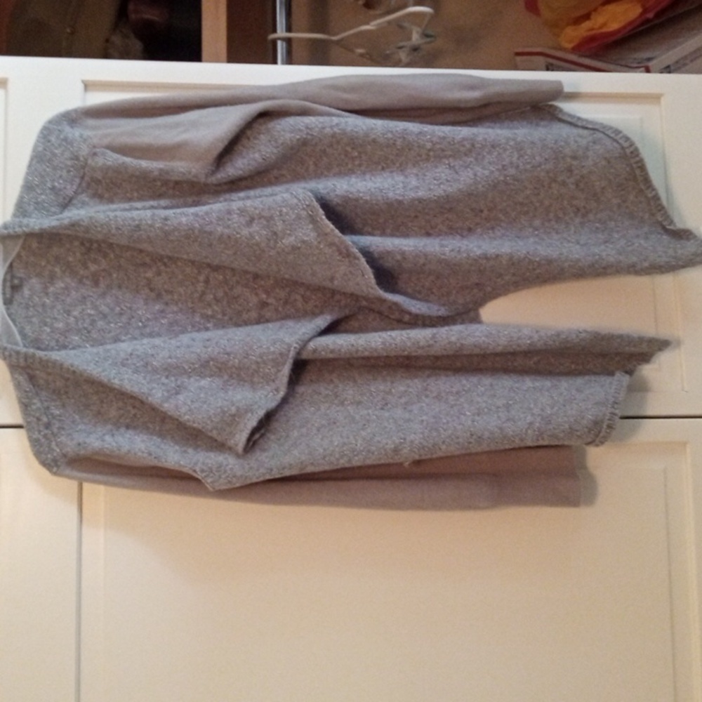 Retro-ology grey sweater